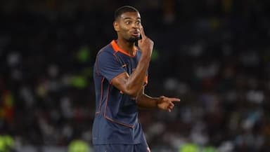 身价2500万出场时间26分钟,米体:国米正考虑冬窗外租迪乌夫 身价2500万出场时间26分钟,米体:国米正考虑冬窗外租迪乌夫