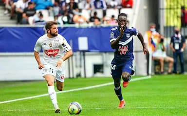 拜仁慕尼黑强势进攻,勒沃库森难敌?_比赛_球员_整体 拜仁慕尼黑强势进攻,勒沃库森难敌?_比赛_球员_整体