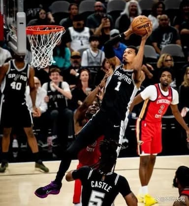 伴随湖人5连胜终结，快船4连败！西部最新排名如下，马刺夺回第2_比赛_篮板_奥斯汀·里夫斯