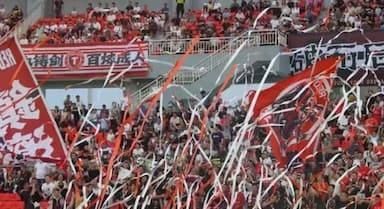 辽宁铁人主场观众人数高达26万！中超再迎顶级魔鬼主场_本赛季_球迷