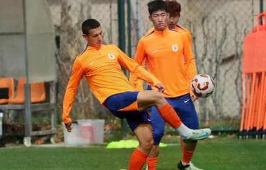 依木兰状态回勇，泰山U20展现潜力，韩鹏半决赛面临挑战_比赛_全运会_球员