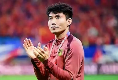 郑智未上任先遇3大噩耗，青岛保级之路要凉？_西海岸_核心_杨希