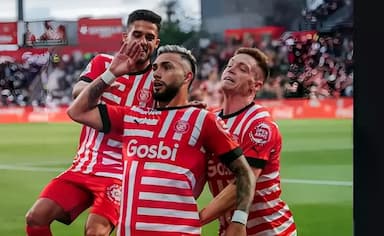 武汉三镇训练场又要来新外援了！邓卓翔钦点阿根廷锋霸入队，值得期待_陈哲超_本赛季_球迷